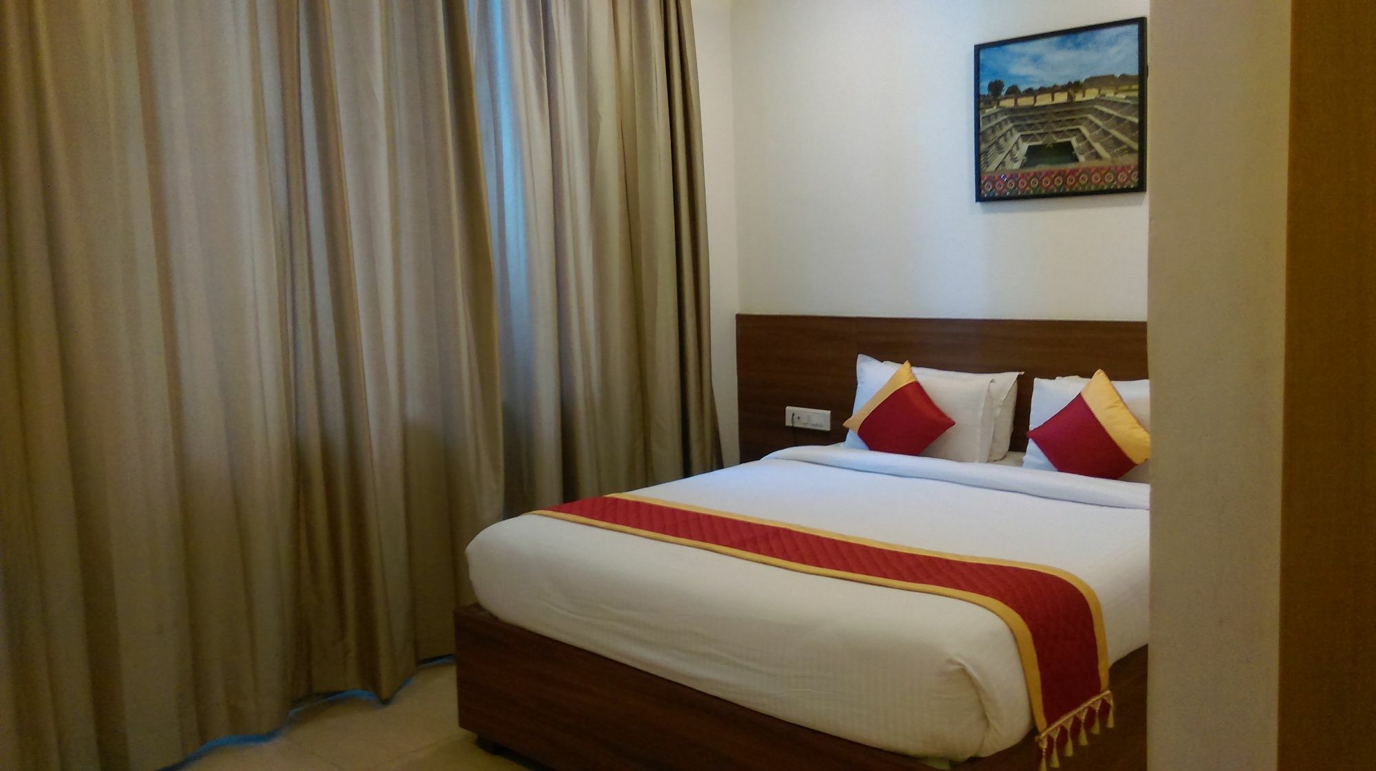 Clarks Inn Hampi Kamalapur Esterno foto